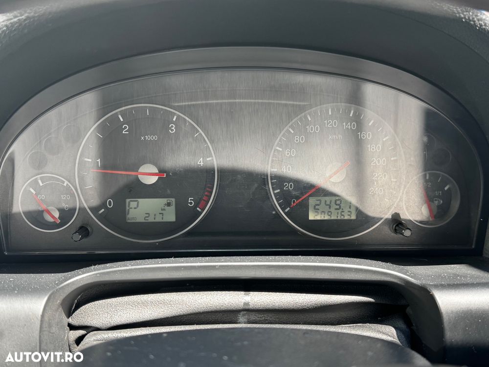 Ford Mondeo 2.0 TDCI Aut. Ghia - 9