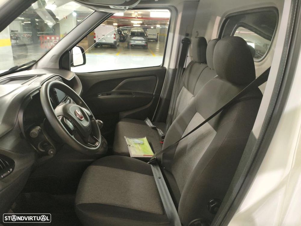 Fiat DOBLO CARGO 1.6 MJ SX 3L - 5