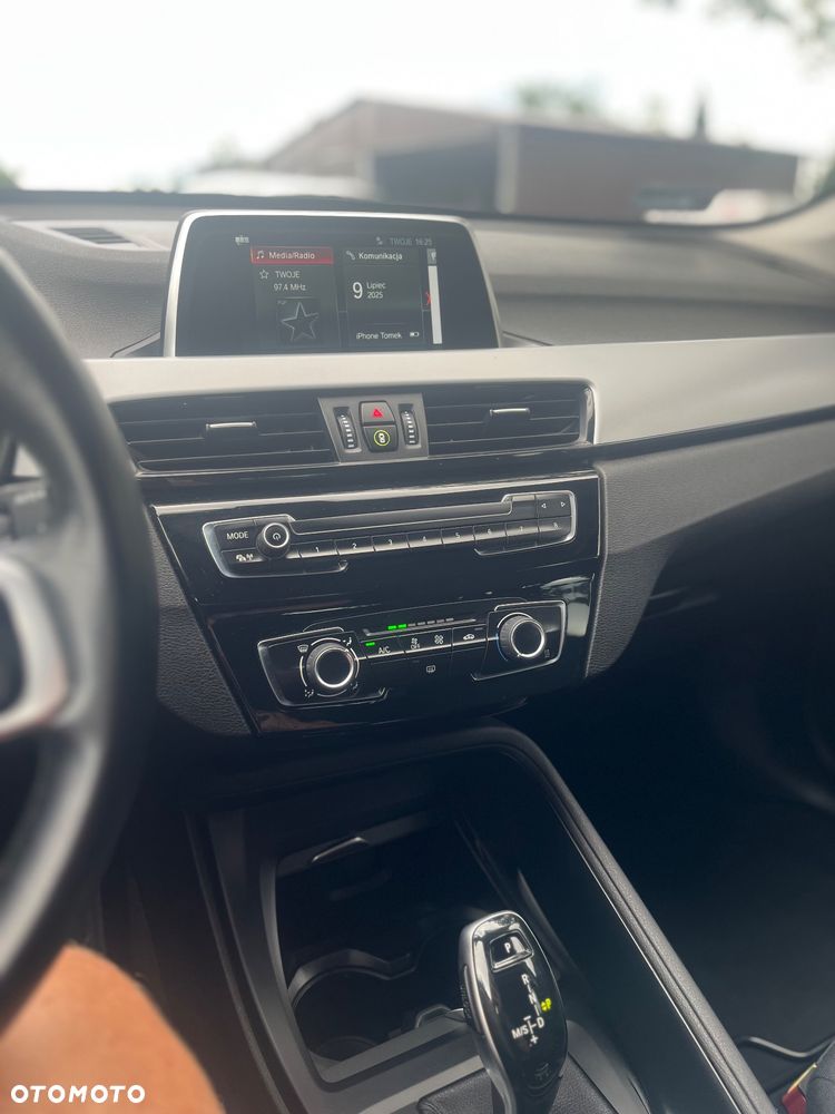 BMW X1 sDrive18i - 14