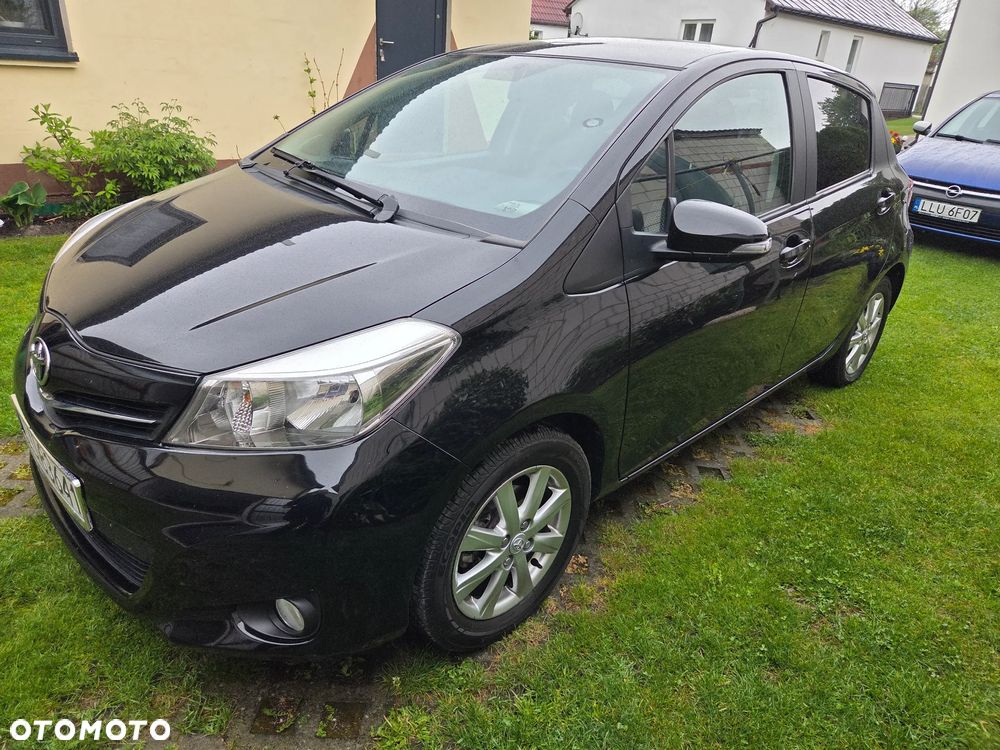 Toyota Yaris 1.33 VVT-i - 1