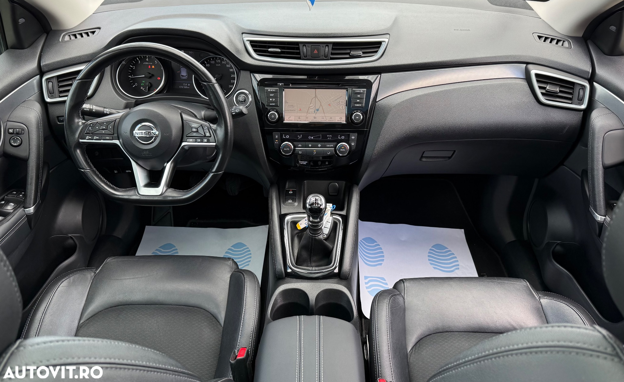 Nissan Qashqai 1.3 DIG-T TEKNA+ - 38
