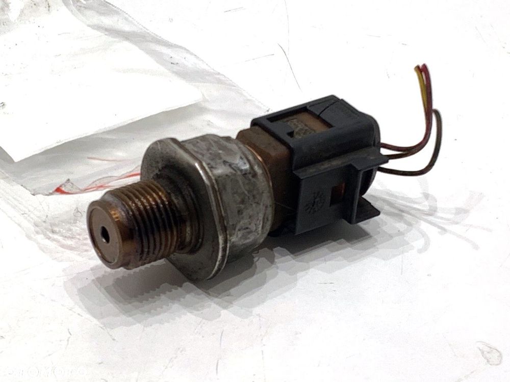 CZUJNIK CIŚNIENIA PALIWA  AUDI A4 B8 (8K2) 2007 - 2015 2.0 TDI 105 kW [143 KM] olej napędowy 2007 - 1