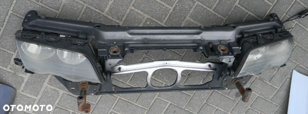 pas przedni wzmocnienie BMW E46 E-46 przedlift lampa lewa prawa - 2