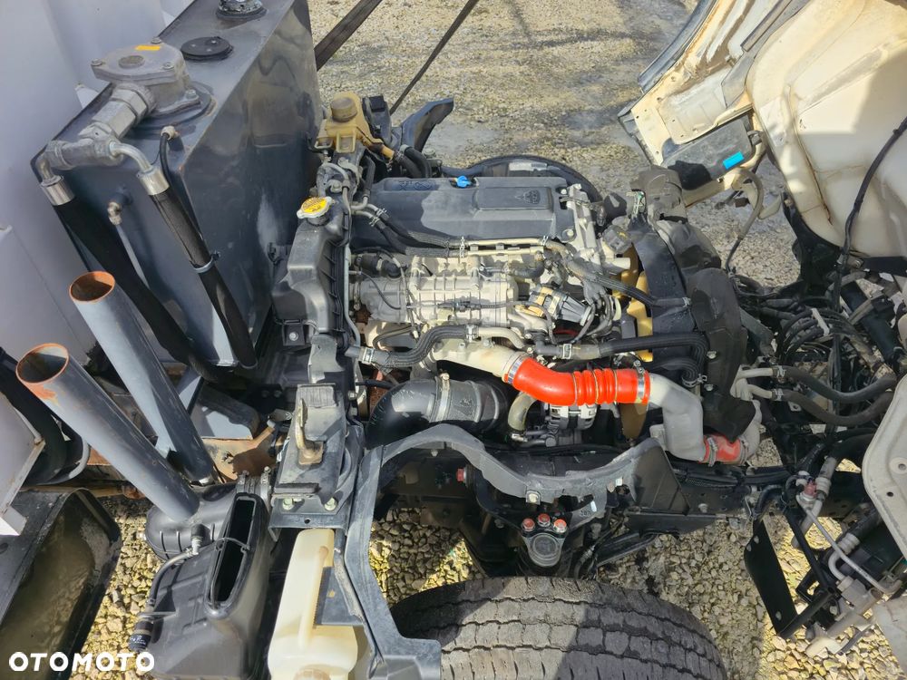 Mitsubishi CANTER FUSO - 20