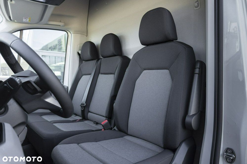 Volkswagen Crafter - 14