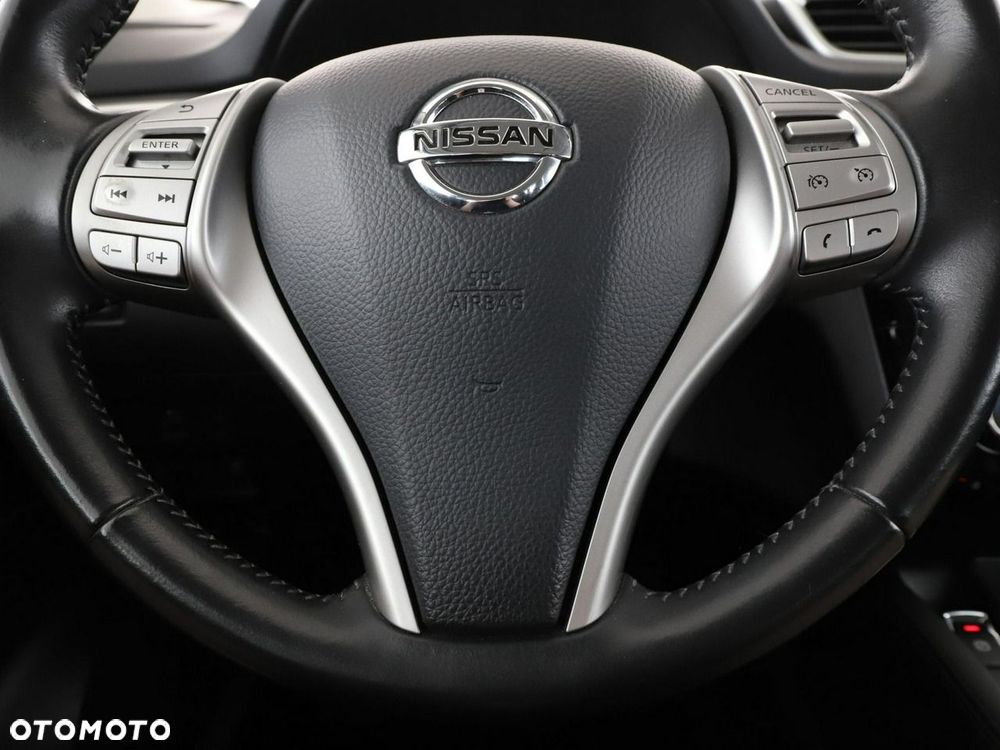 Nissan Qashqai 1.6 DIG-T Acenta - 22
