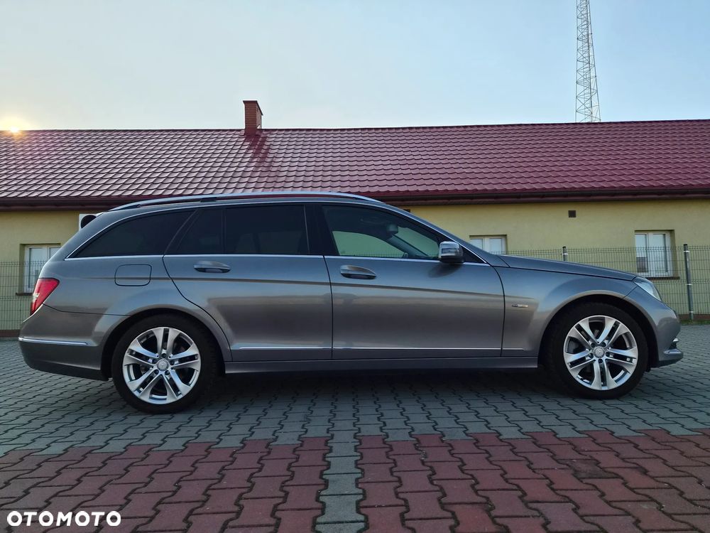 Mercedes-Benz Klasa C 180 BlueEFFICIENCY Avantgarde - 19