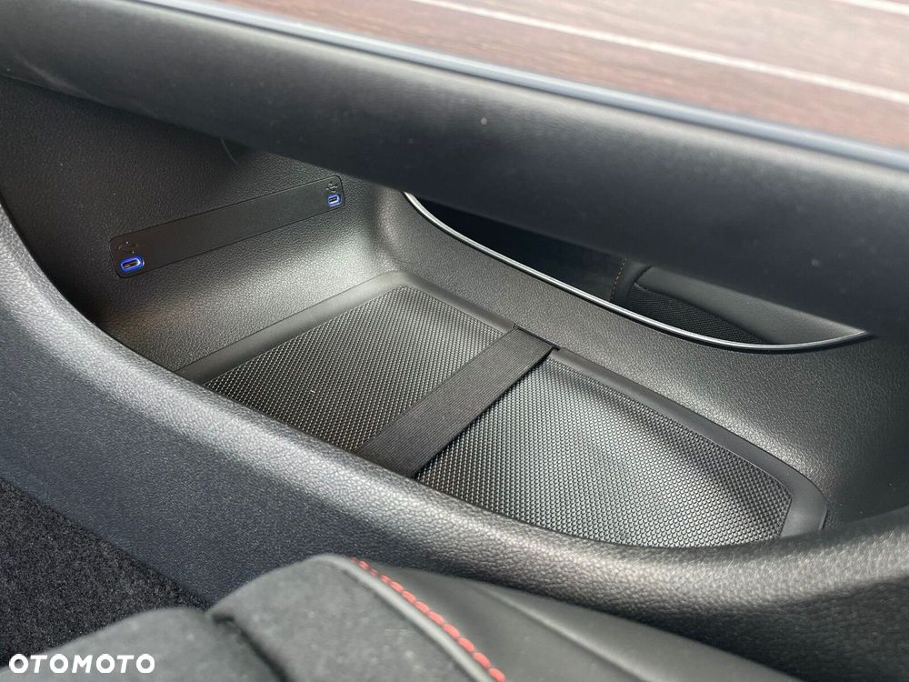 Mercedes-Benz CLA 250+ 85kWh - 33