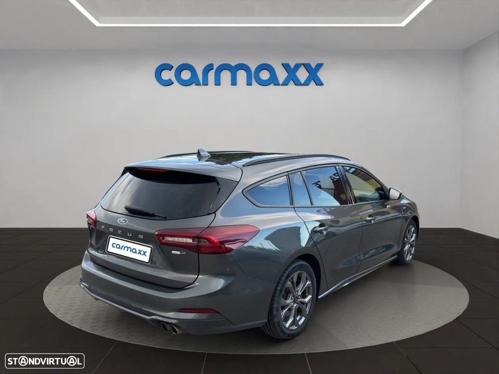 Ford Focus SW 1.0 EcoBoost MHEV ST-Line - 4