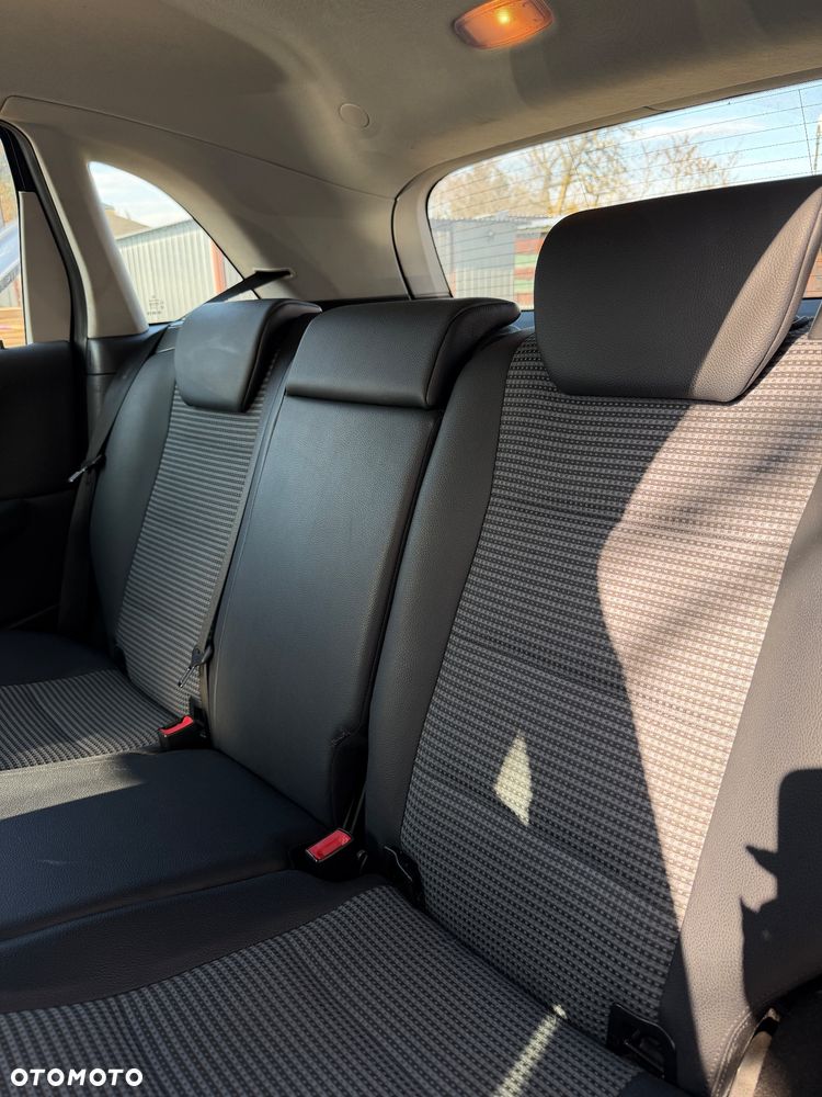 Mercedes-Benz Klasa B 150 - 14