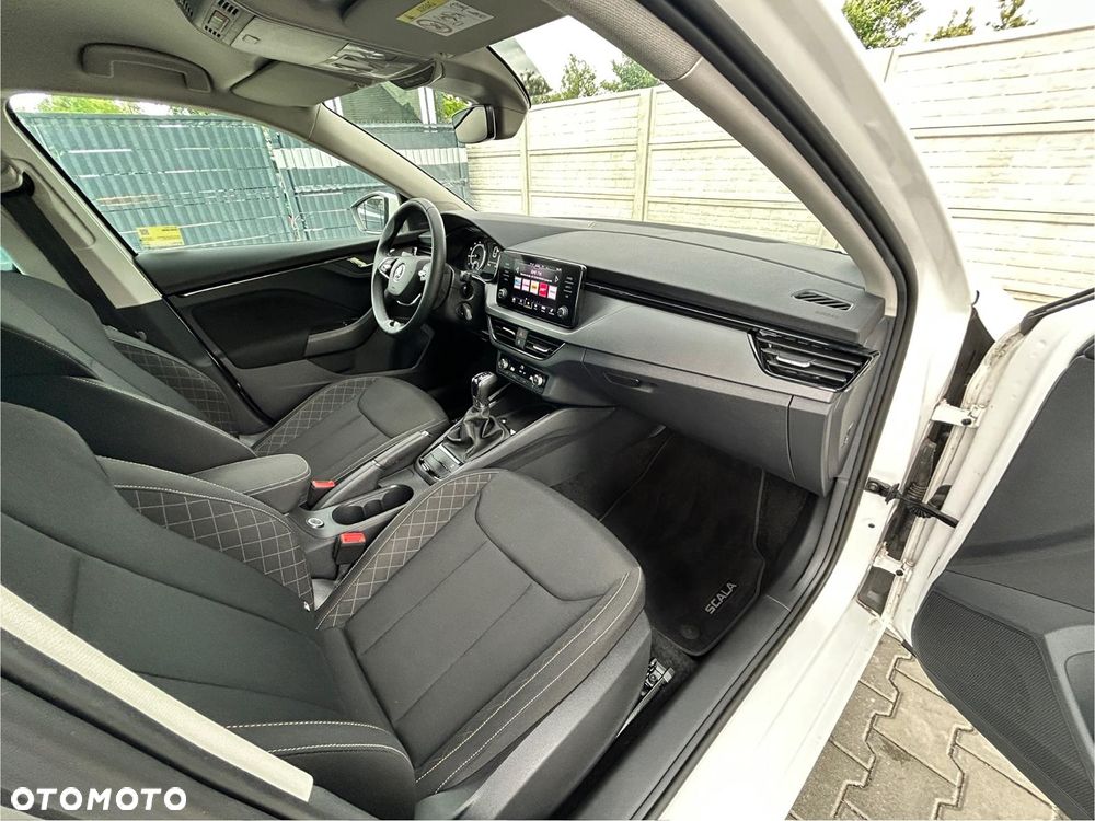 Skoda Scala 1.0 TSI Style DSG - 25