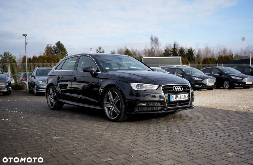 Audi A3 Sportback 1.8 TFSI Attraction - 4