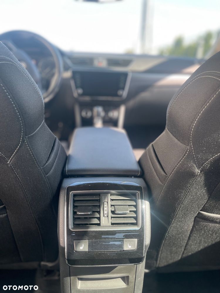 Skoda Superb 2.0 TDI 4x4 Ambition DSG - 21