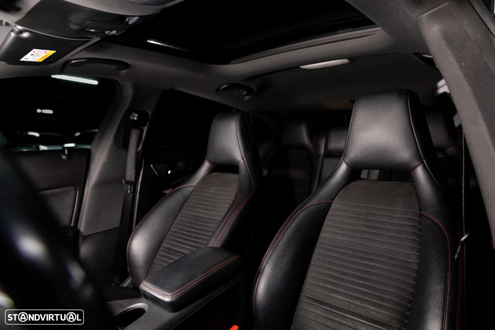 Mercedes-Benz CLA 220 - 6