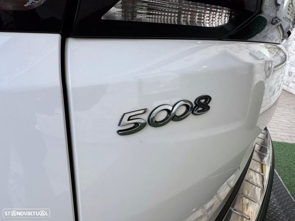 Peugeot 5008 1.6 BlueHDi Allure - 32