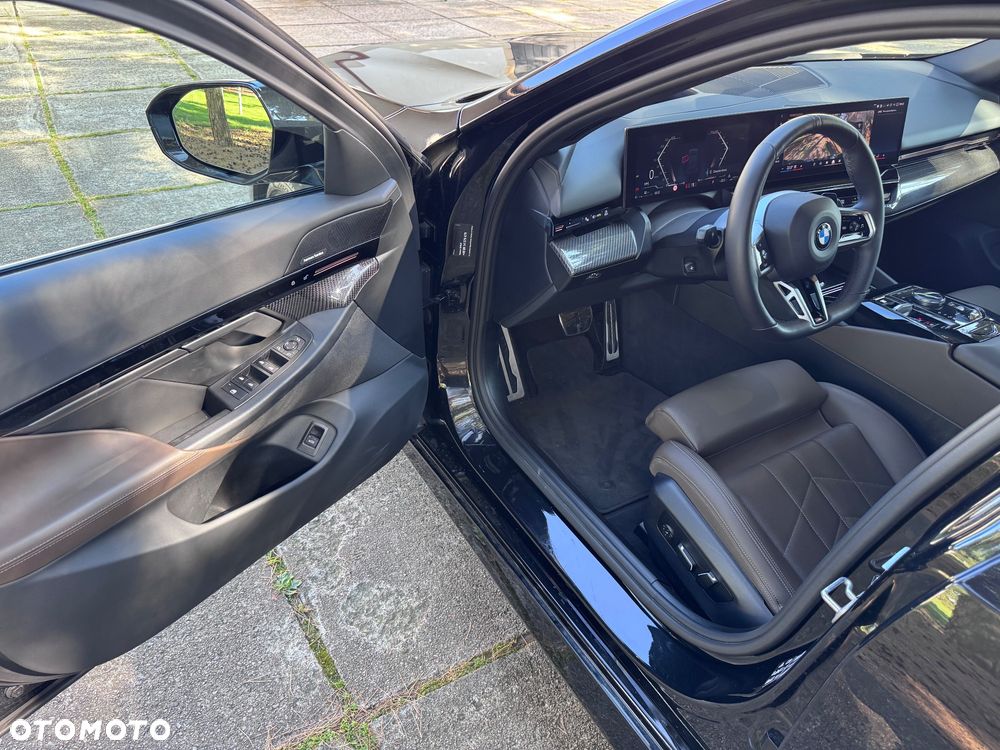 BMW Seria 5 520d xDrive mHEV M Sport - 26