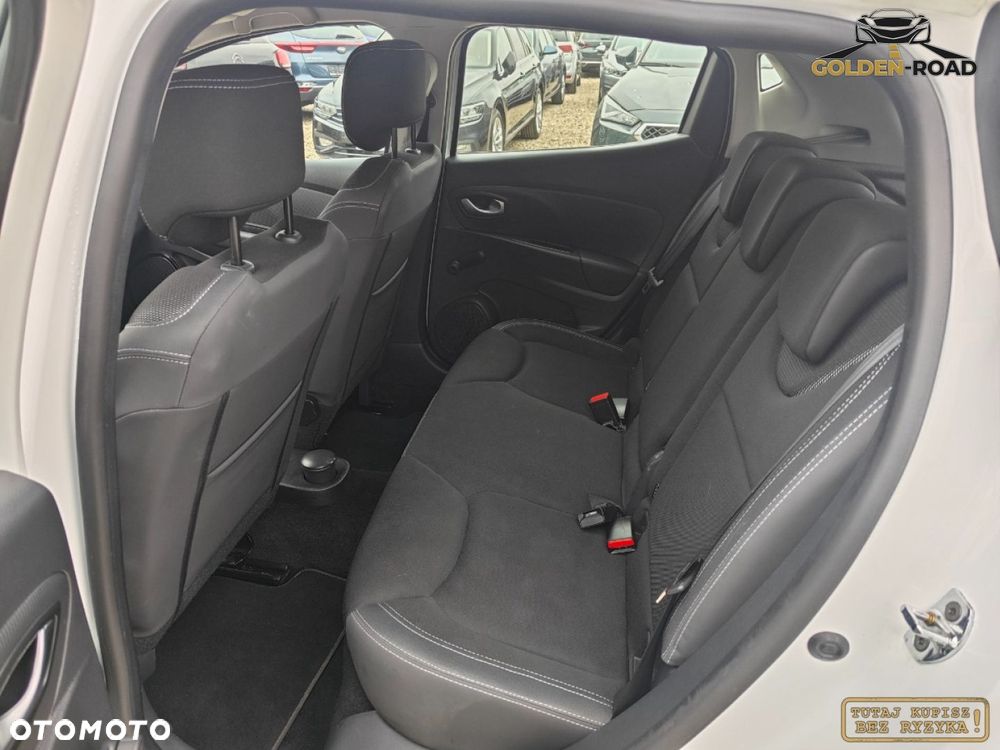Renault Clio - 11