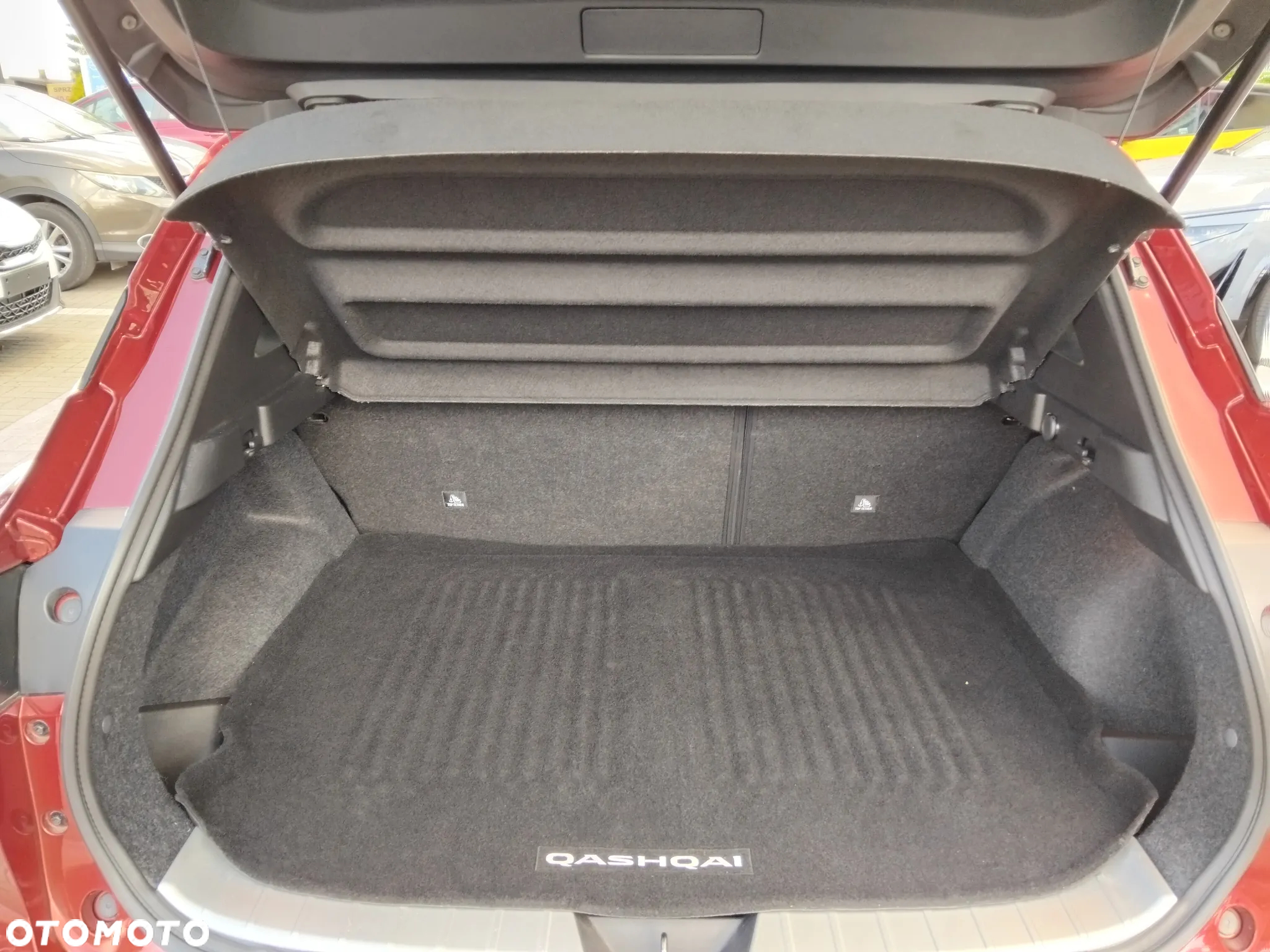 Nissan Qashqai 1.3 DIG-T mHEV N-Connecta Xtronic - 20