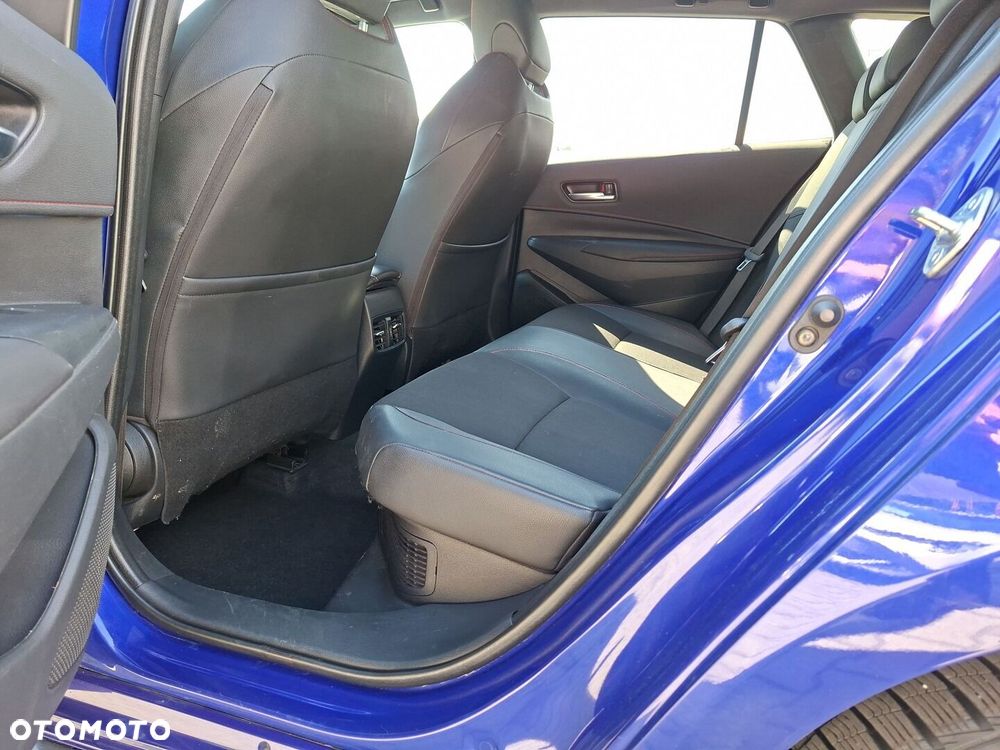Toyota Corolla 2.0 Hybrid GR Sport Dynamic - 14