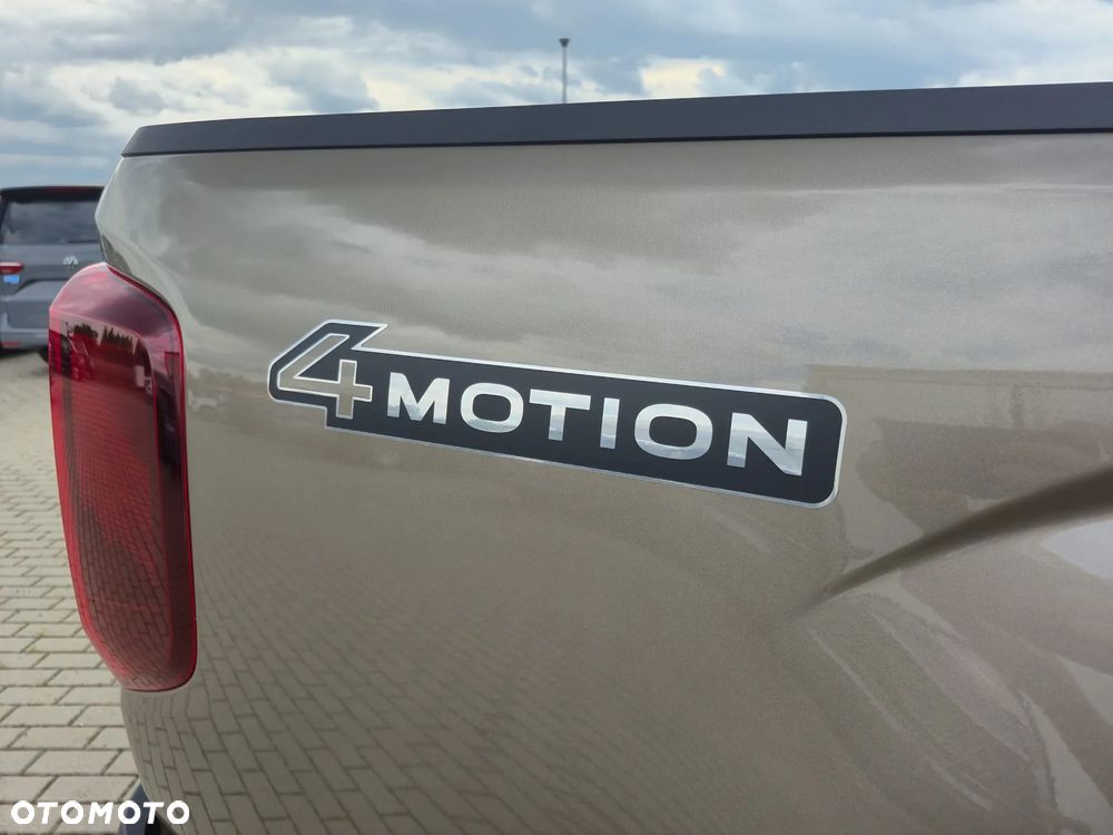 Volkswagen Amarok 2.0 TDI 4Mot Life - 6