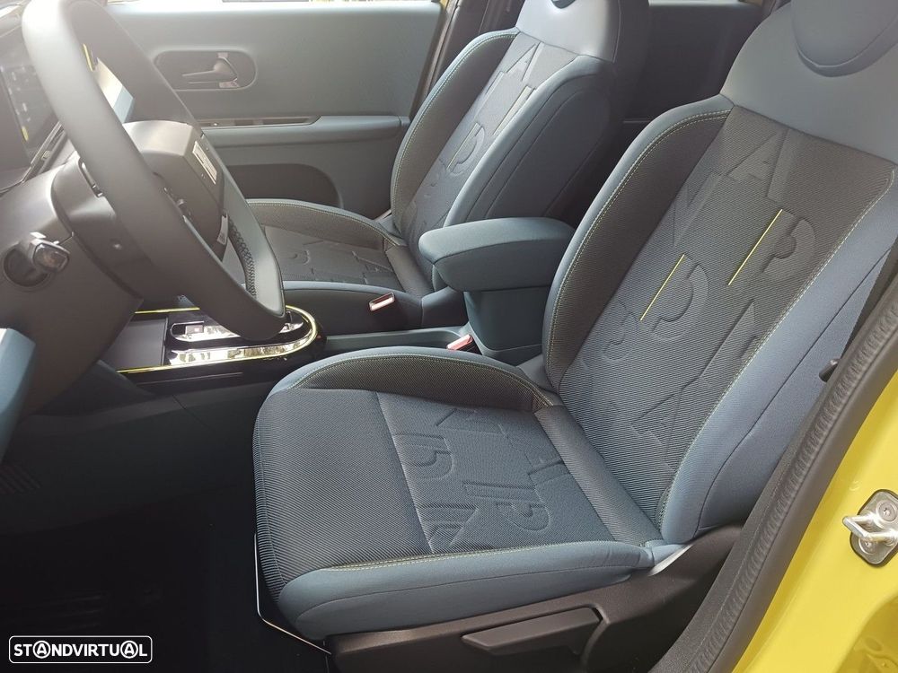 Fiat Grande Panda 1.2 Hybrid Icon eDCT - 29