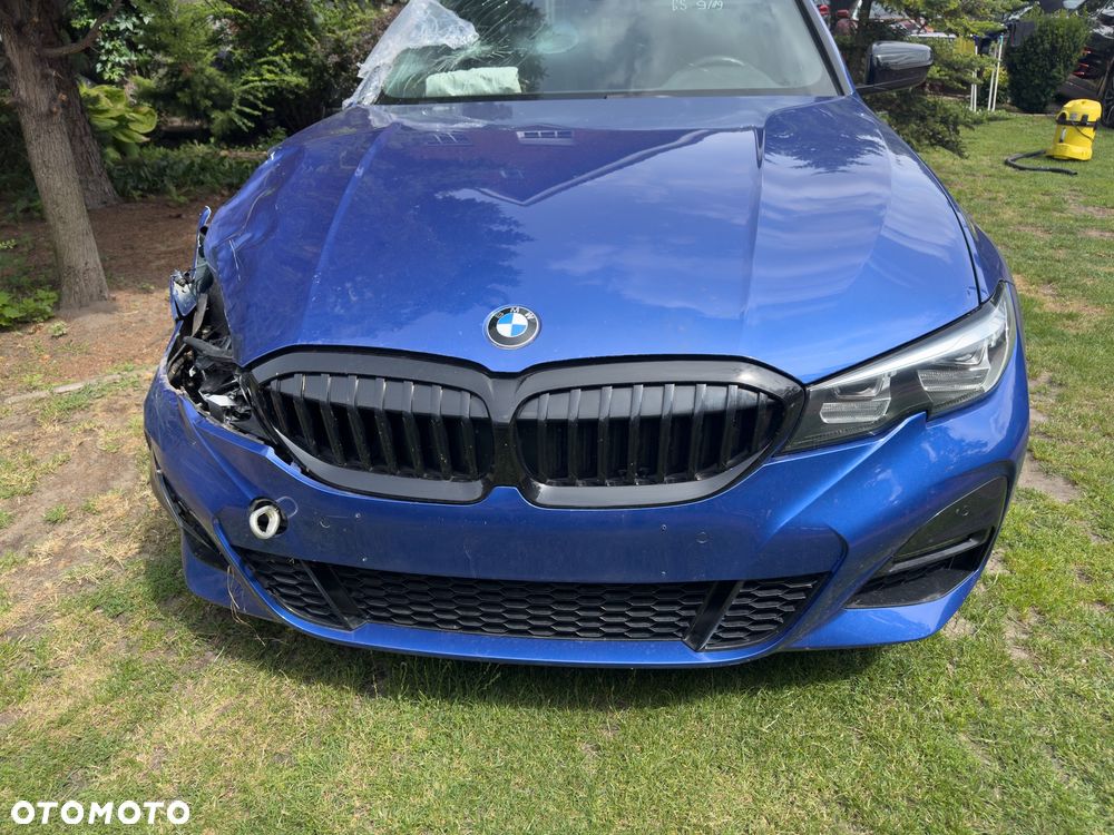 BMW Seria 3 320i Edition M Sport Shadow - 4