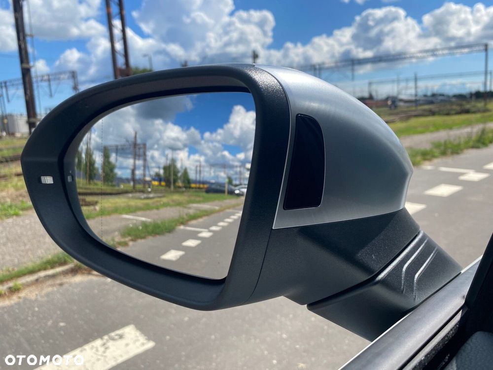 Volkswagen Golf 2.0 TSI 4Motion R DSG - 15