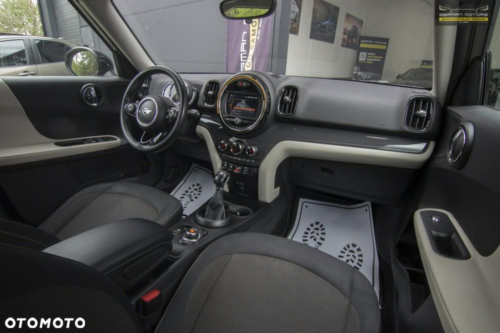 MINI Countryman Cooper ALL4 - 25