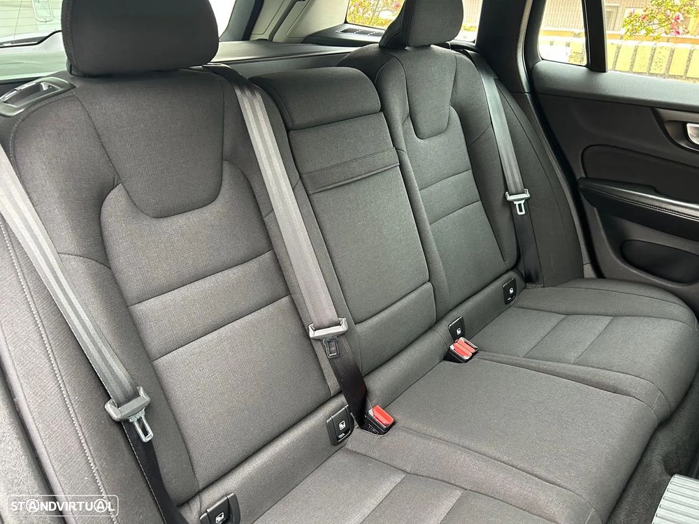 Volvo V60 2.0 T6 AWD TE Inscription Expression - 22