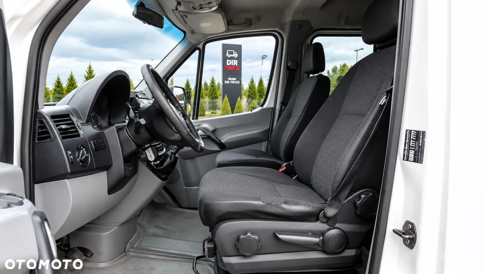 Mercedes-Benz Sprinter - 8