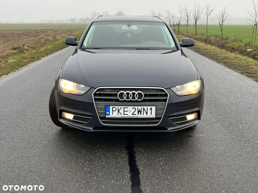 Audi A4 Avant 2.0 TDI DPF multitronic Ambiente - 2