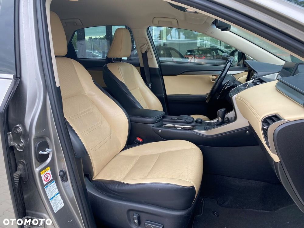 Lexus NX 200t Comfort AWD - 20