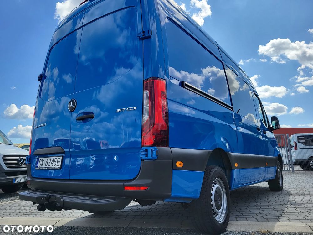 Mercedes-Benz SPRINTER 907 317 CDI-MIXT 5 OSÓB-LEDY-AUTOMAT 9G-L2 H2 -KLIMA-ŁADNY - 23