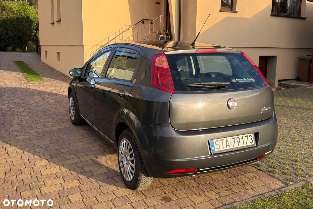 Fiat Grande Punto Actual 1.4 8V Estiva Blue&Me - 7