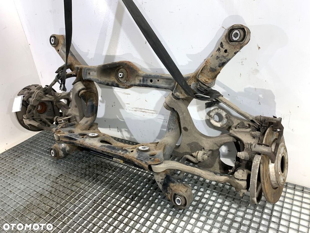 BELKA TYŁ  AUDI A4 B8 Avant (8K5) 2007 - 2015 2.0 TDI quattro 130 kW [177 KM] olej napędowy 2011 - - 4