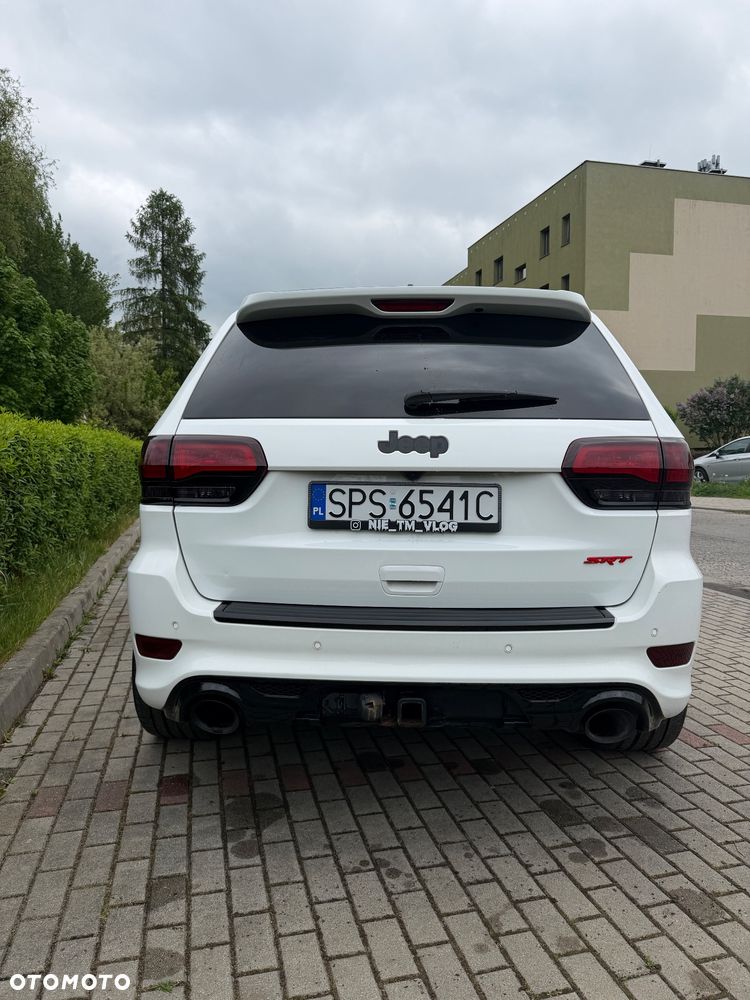 Jeep Grand Cherokee SRT - 7