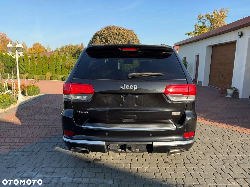 Jeep Grand Cherokee - 20