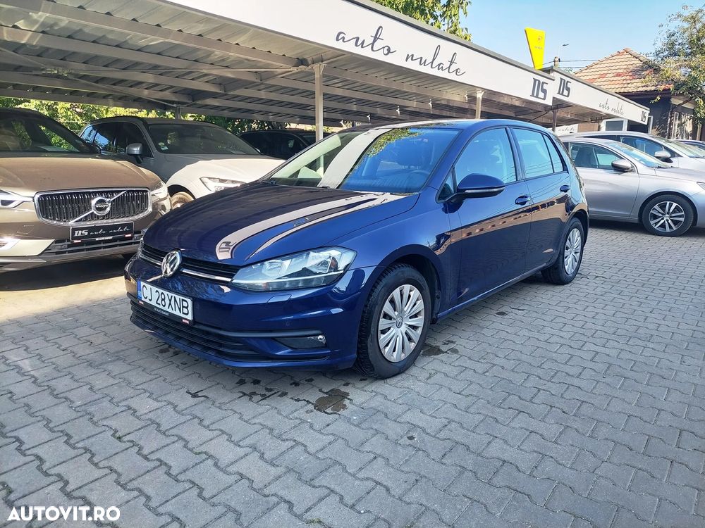 Volkswagen Golf 1.6 TDI Trendline - 1