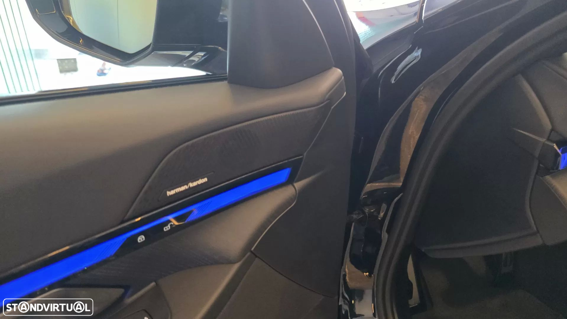BMW 530 e Pack Desportivo M Pro - 38