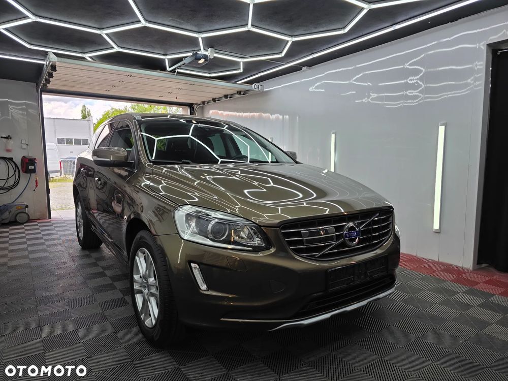 Volvo XC 60 D5 AWD Summum - 18