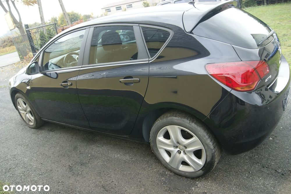 Opel Astra 1.6 Active - 8