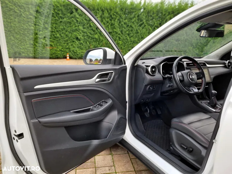 MG ZS ICE 1.5 VTI-tech Luxury - 8