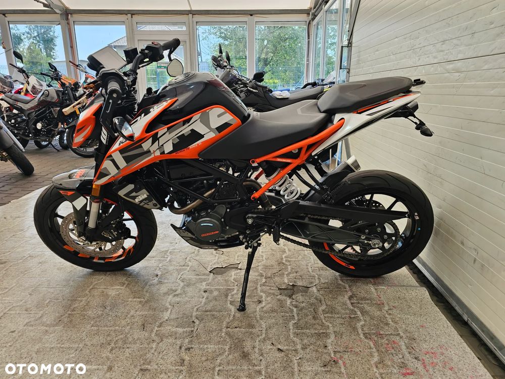 KTM Duke - 15
