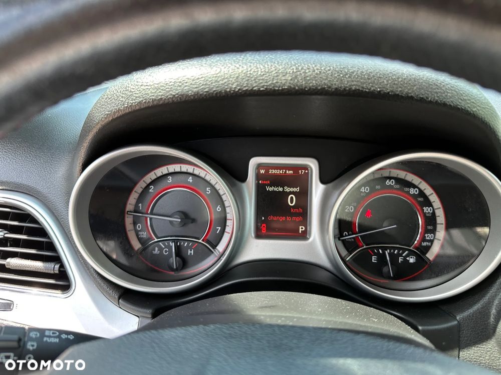 Dodge Journey - 9