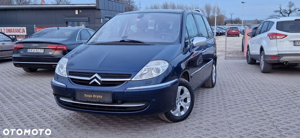 Citroën C8 2.0 16V Confort - 12