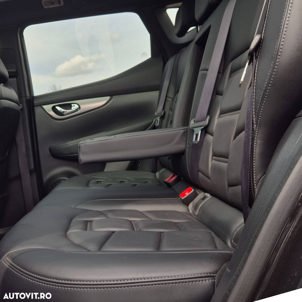 Nissan Qashqai 1.7 dCi Xtronic ALL-MODE 4x4i TEKNA - 20