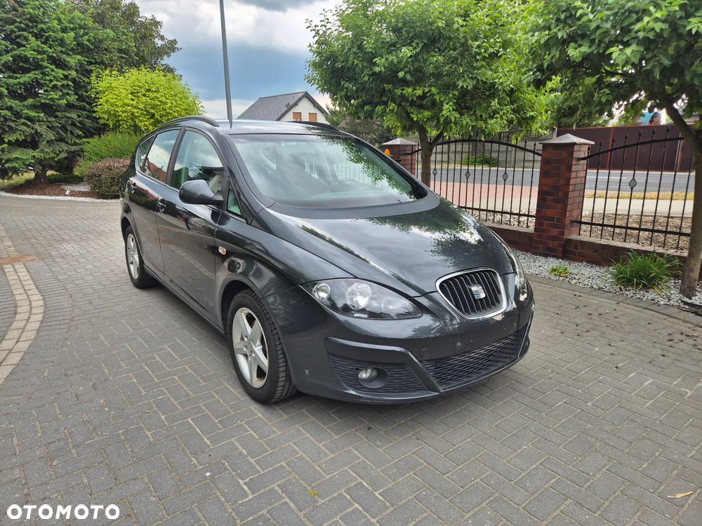 Seat Altea XL 1.6 TDI DPF CR Ecomotive Style Copa - 4