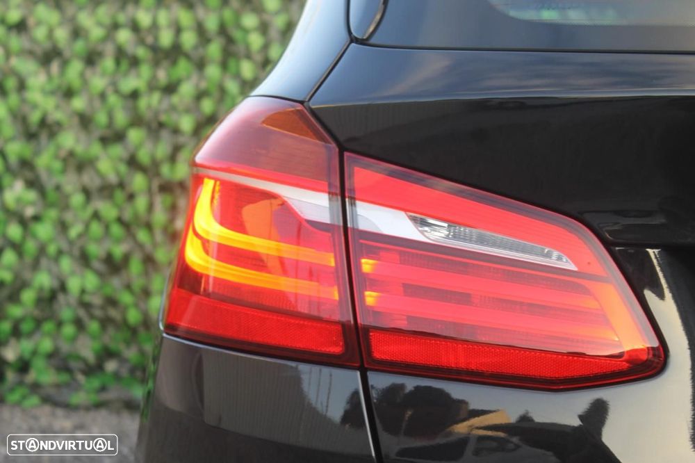 BMW 216 Active Tourer d Advantage Auto - 45