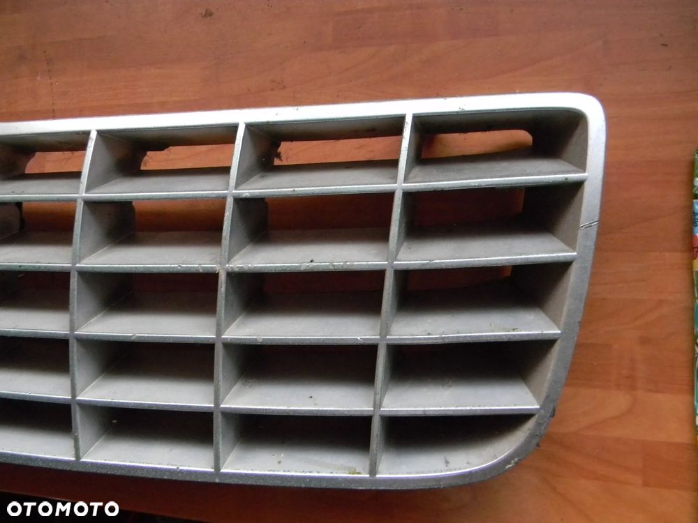 atrapa OPEL SENATOR B - 2