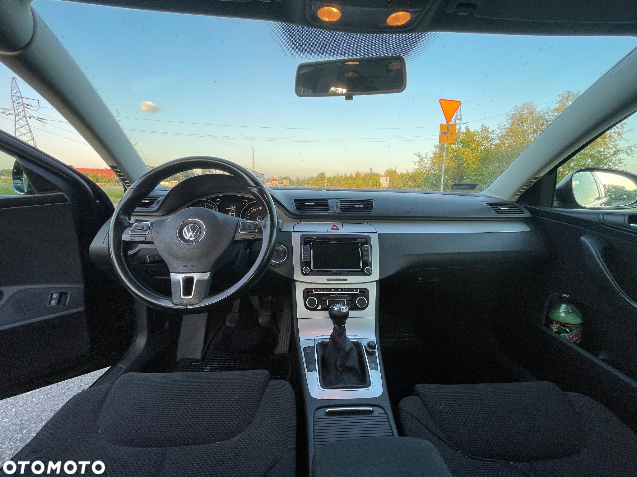 Volkswagen Passat 2.0 TDI Comfortline - 10